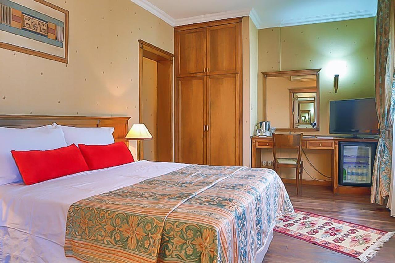 Elit Palas Hotel Ankara Bagian luar foto