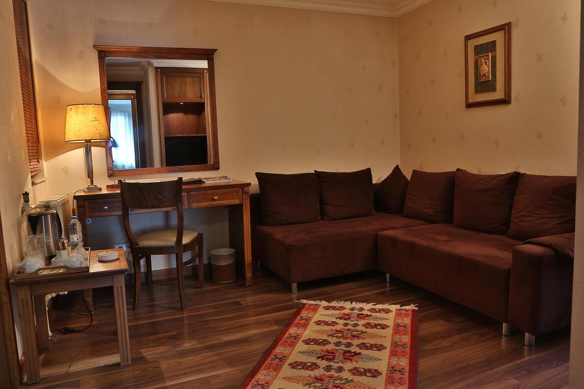 Elit Palas Hotel Ankara Bagian luar foto